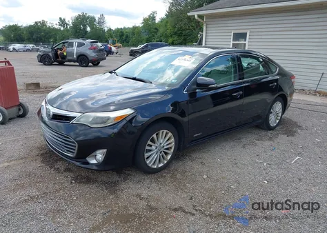 2013 Toyota Avalon Hybrid Limited z USA, uszkodzony, nr VIN 4T1BD1EB1DU008292